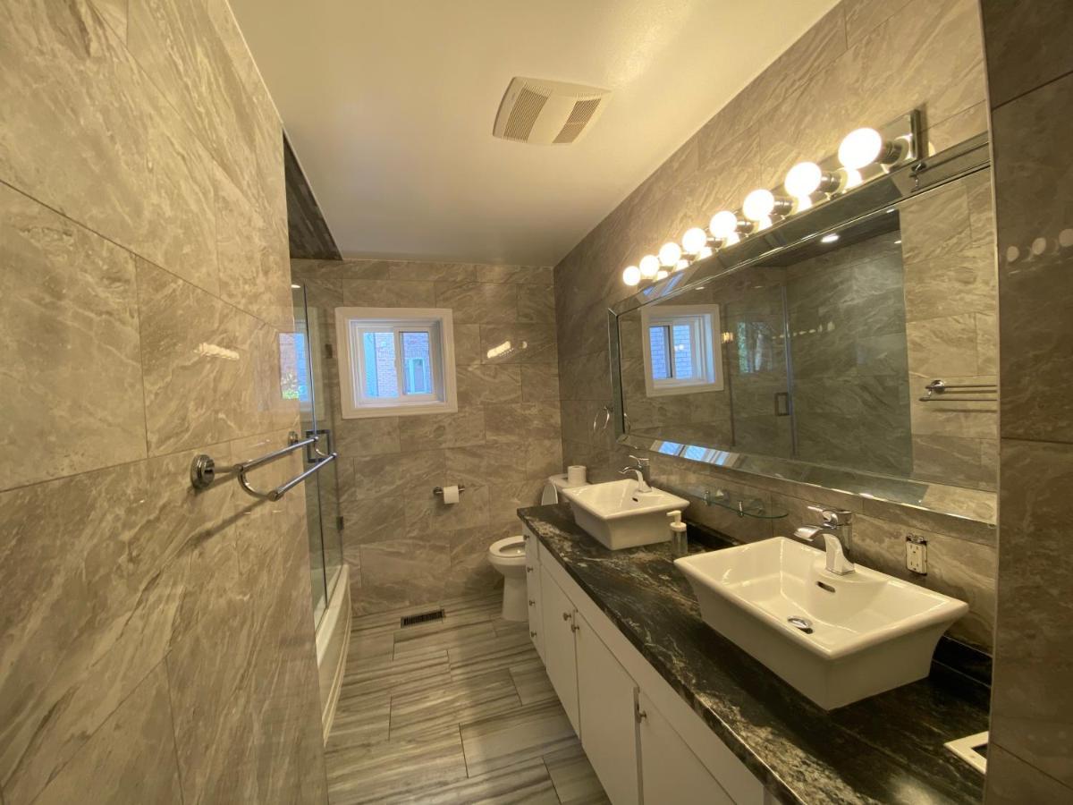 Yonge And Finch Subway !Q Spacious & Quiet Private Bdr With Shared Bathroom Торонто Экстерьер фото